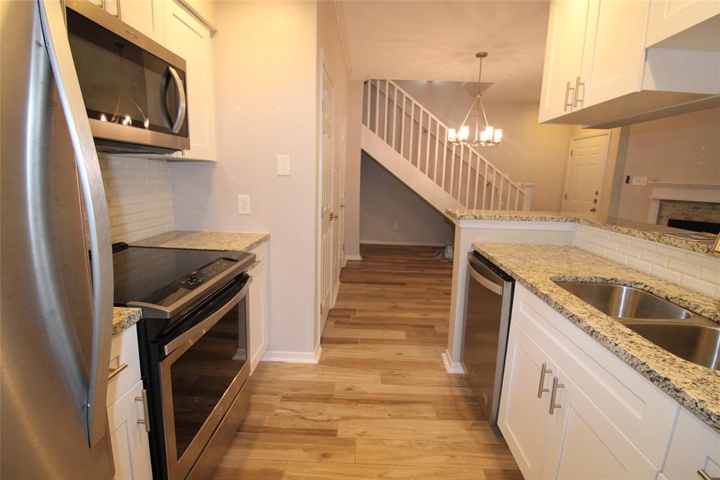 Preston On Lake Condo - Residential Lease