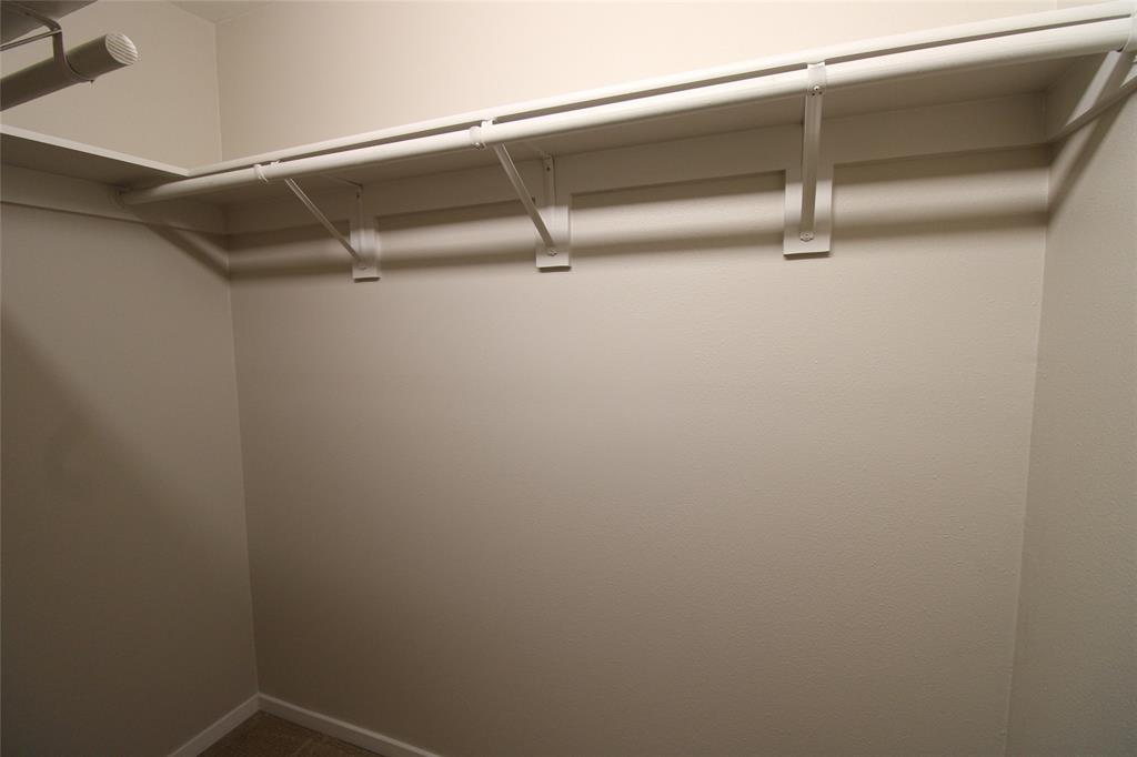 Preston On Lake Condo - Residential Lease