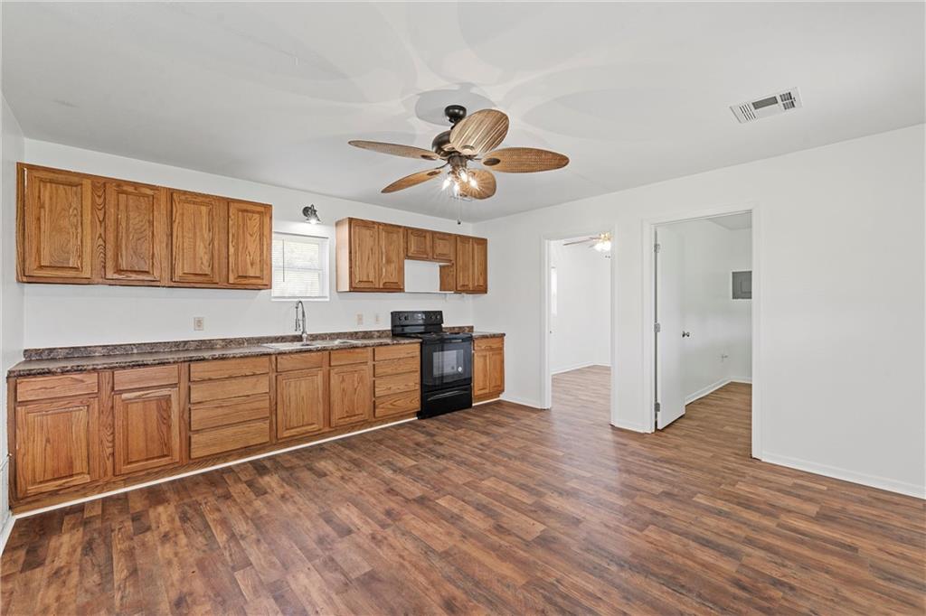 995 Satin Road