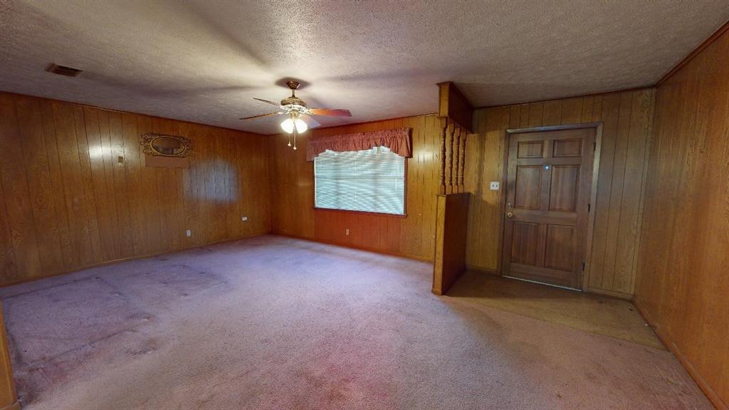 S279 - OLD TOWN (GILMER) - Residential