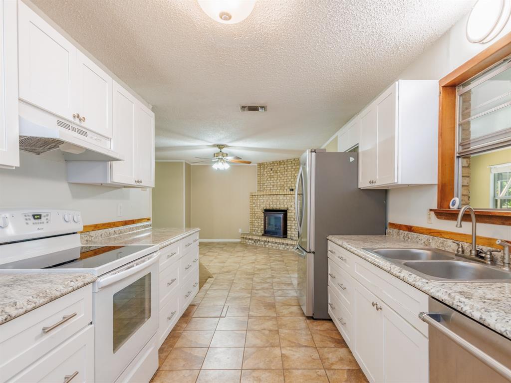 PATRICK SULLIVAN, SURVEY 17, ABSTRACT 827 - Residential