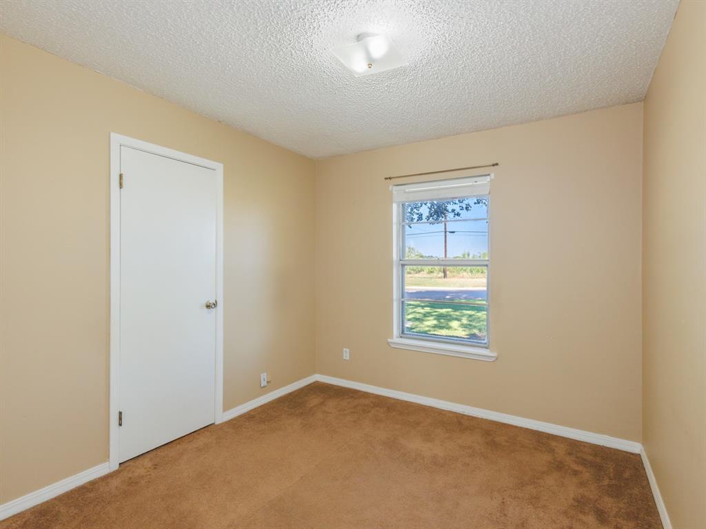 PATRICK SULLIVAN, SURVEY 17, ABSTRACT 827 - Residential