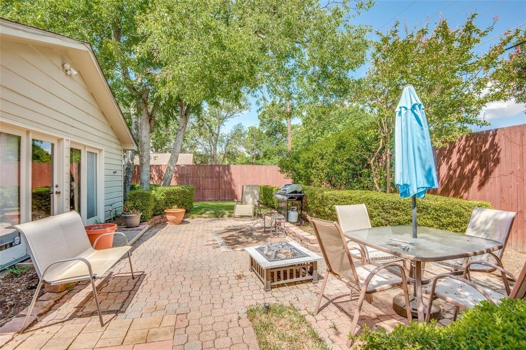 6607 Roundrock Road