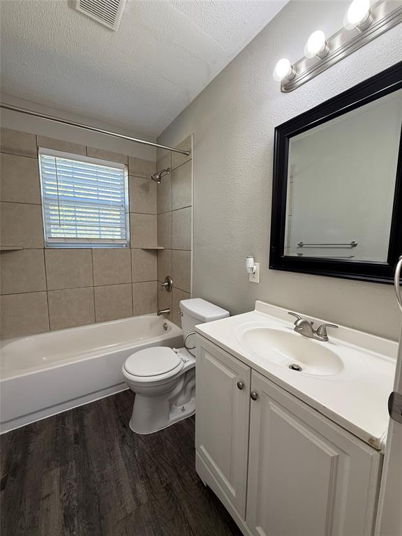 Edgemont Park 02 - Residential Lease