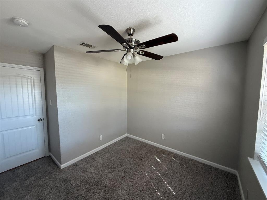 Edgemont Park 02 - Residential Lease