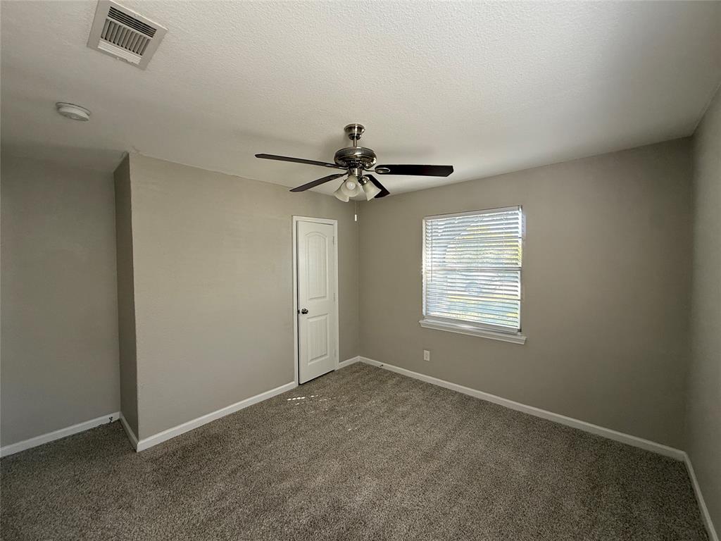 Edgemont Park 02 - Residential Lease