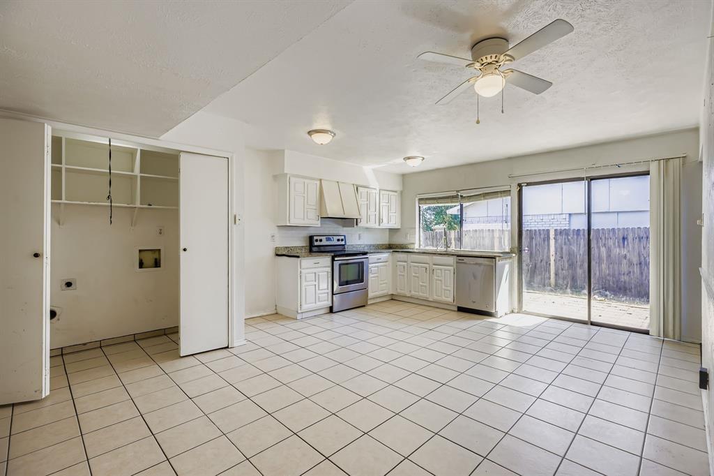 Pleasant Valley Estate - Residential Lease