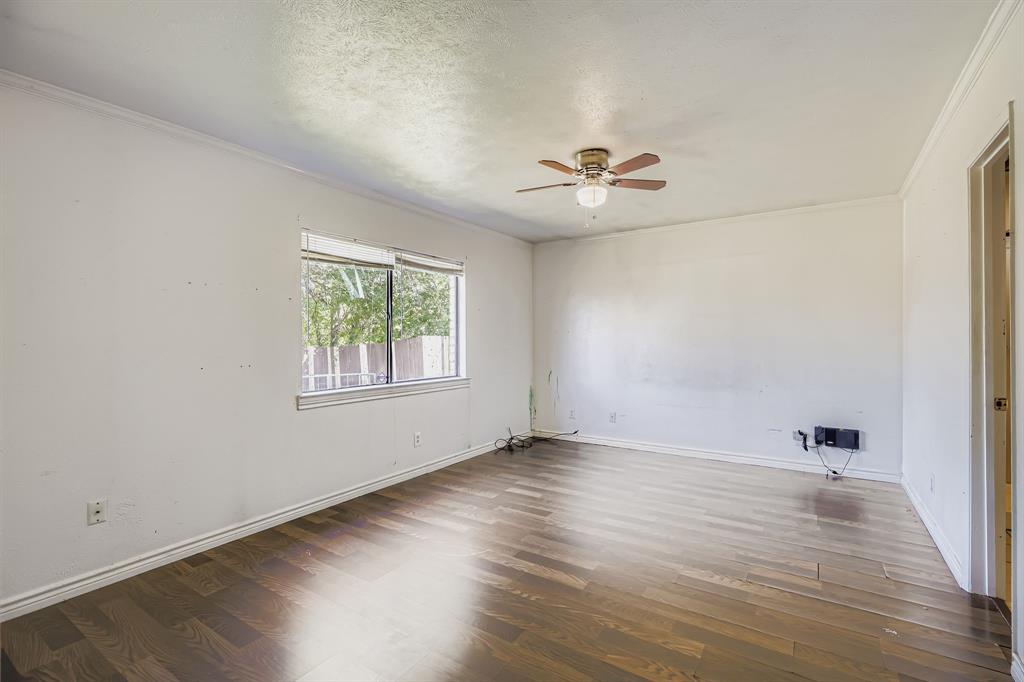 Pleasant Valley Estate - Residential Lease