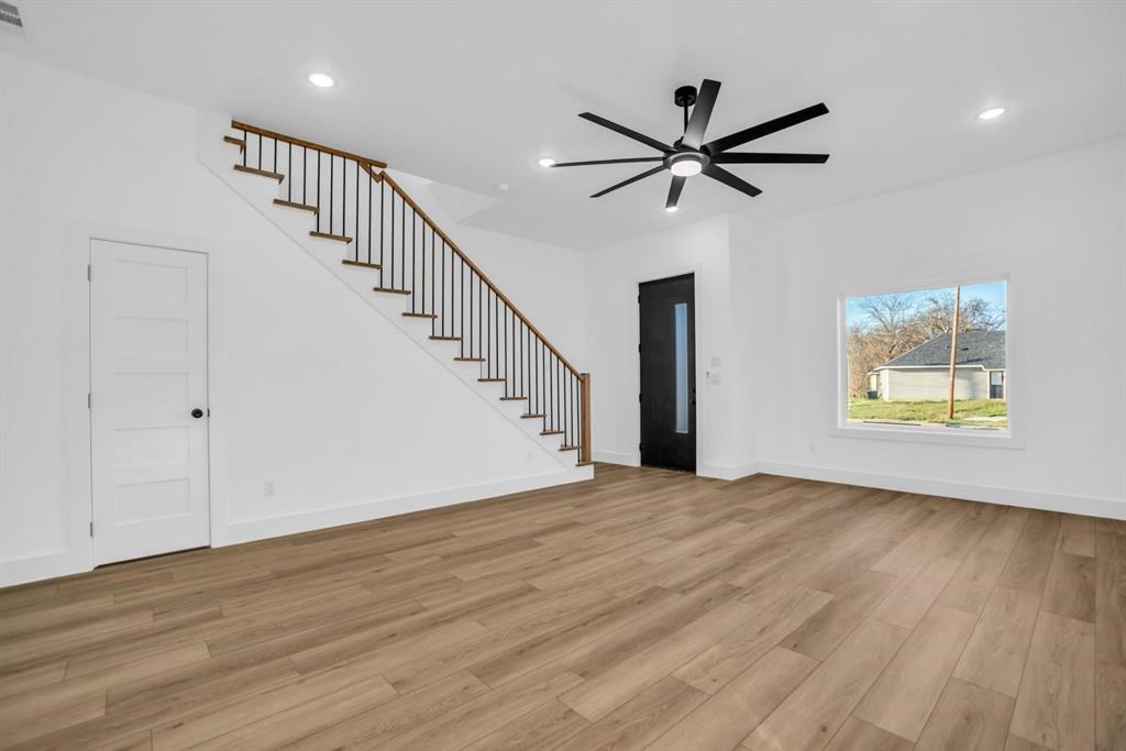 Oaklawn - Residential