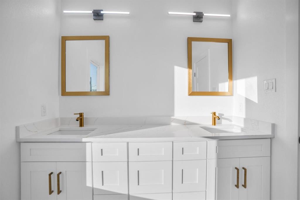 Oaklawn - Residential