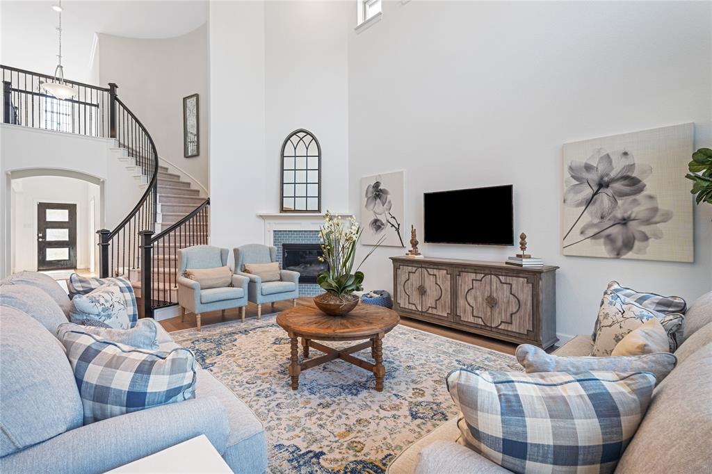 3209 Hidden Valley Drive
