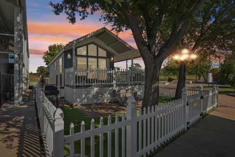 Tiny photo for 403 Brazos Harbor Drive, Granbury, TX 76048 (MLS # 21101712)