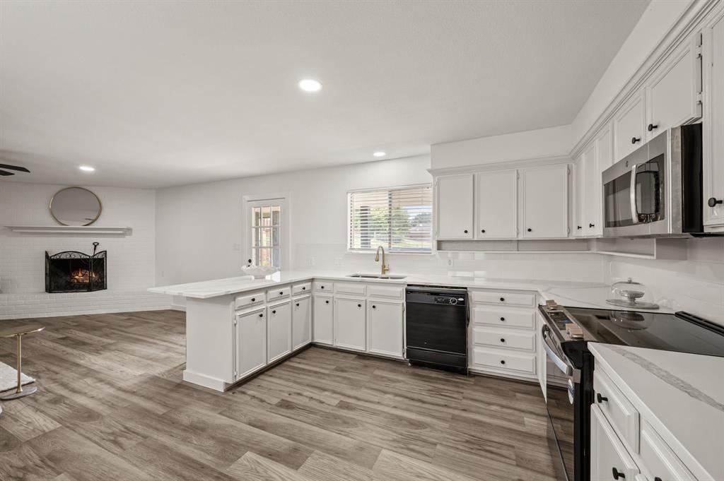 103 Park Trail Place