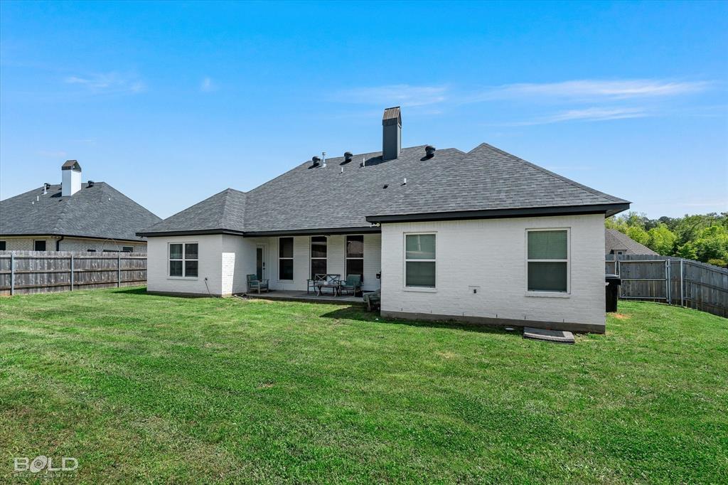 Haughton, Louisiana 71037, United States, 4 Bedrooms Bedrooms, ,3 BathroomsBathrooms,Residential,Active,127347