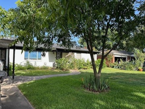 A home in Benbrook