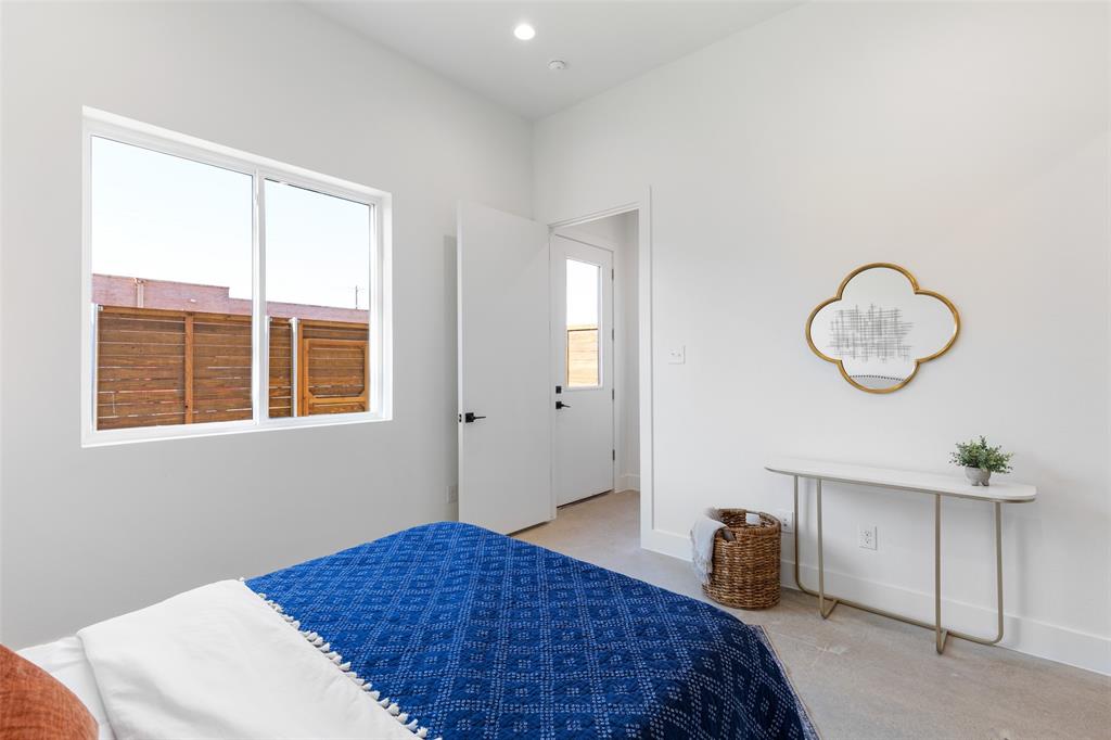 2120 Lovedale Avenue 103