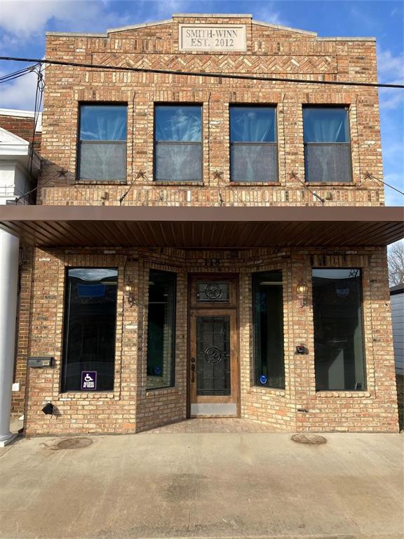 118 W 4th Street