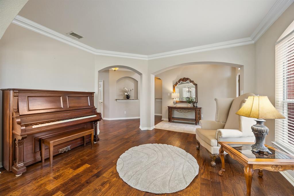 1501 Weathered Wood Lane