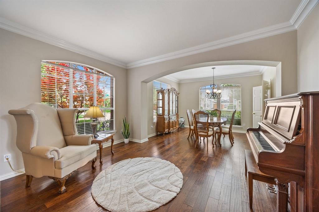 1501 Weathered Wood Lane