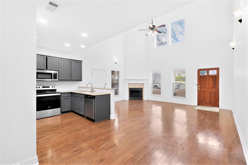 Chamberlain Arlington Heights 1st - Residential