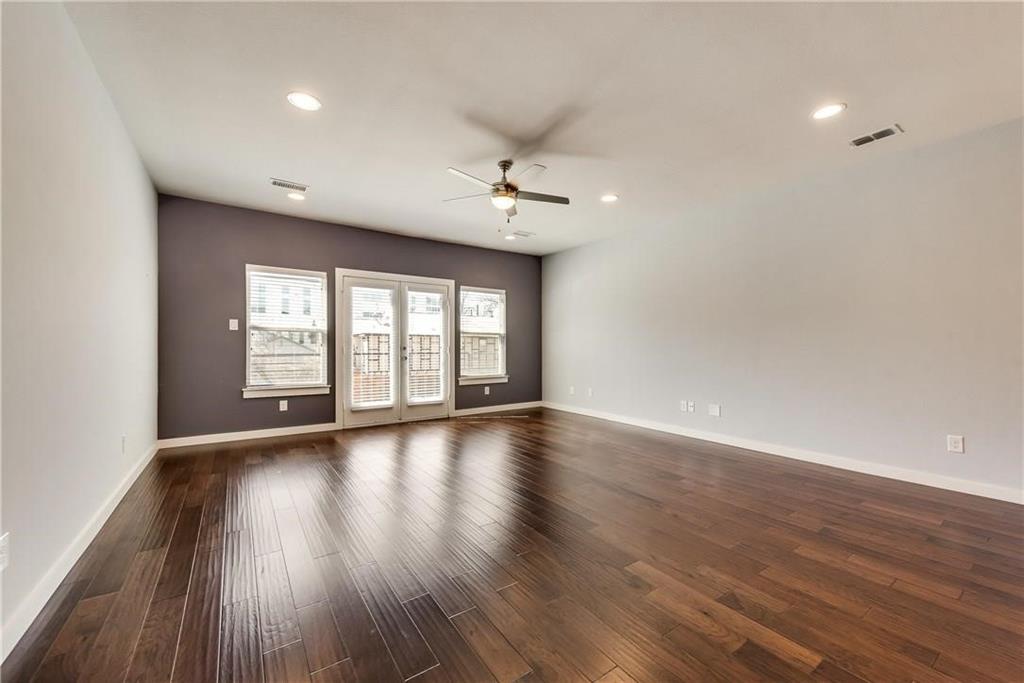 LINDELL AVENUE CONDOMINIUMS - Residential Lease