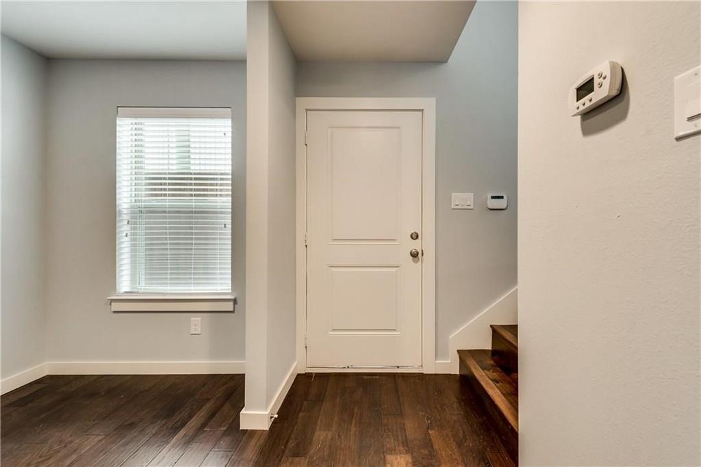 LINDELL AVENUE CONDOMINIUMS - Residential Lease