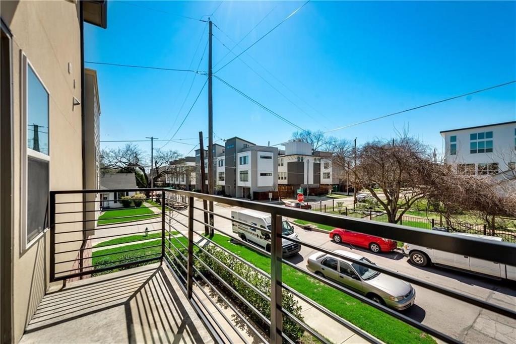 LINDELL AVENUE CONDOMINIUMS - Residential Lease