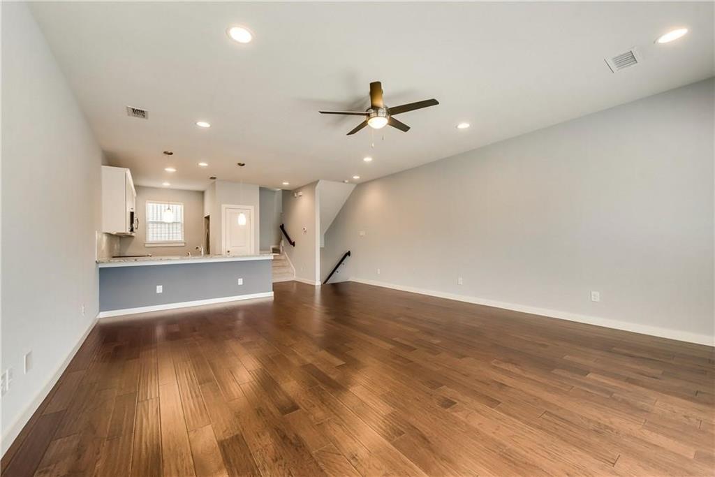 LINDELL AVENUE CONDOMINIUMS - Residential Lease