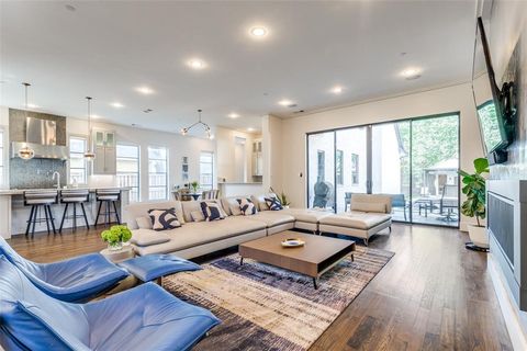 Tiny photo for 3828 Mockingbird Lane, Highland Park, TX 75205 (MLS # 21006938)