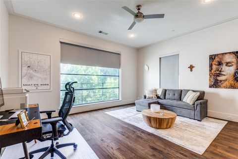 Tiny photo for 3828 Mockingbird Lane, Highland Park, TX 75205 (MLS # 21006938)