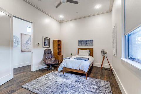 Tiny photo for 3828 Mockingbird Lane, Highland Park, TX 75205 (MLS # 21006938)