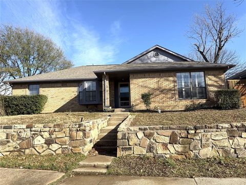 Property photo of 652 Harrison Drive, Coppell, TX 75019