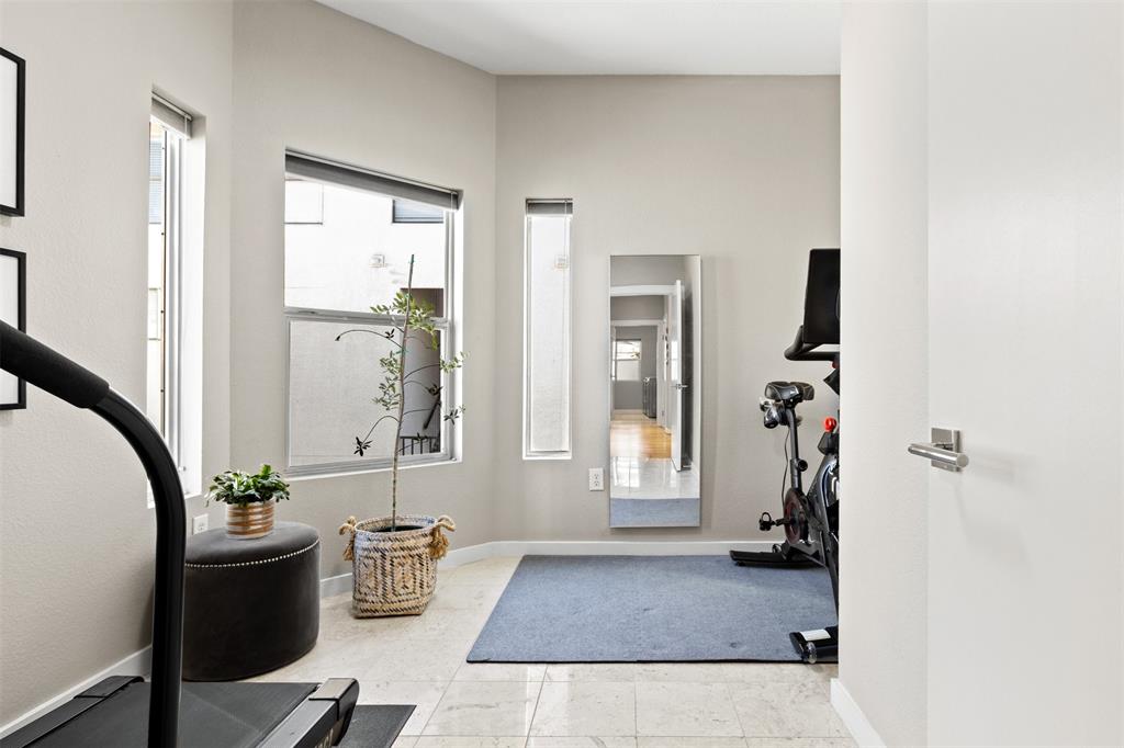 North Oak Lawn - Residential