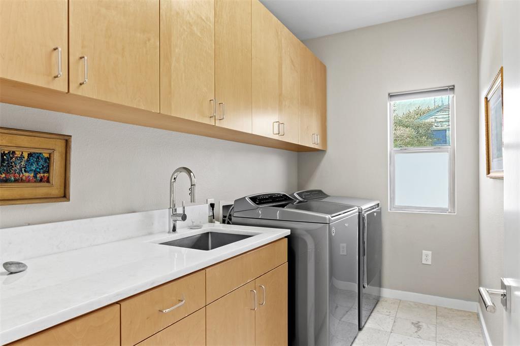 North Oak Lawn - Residential