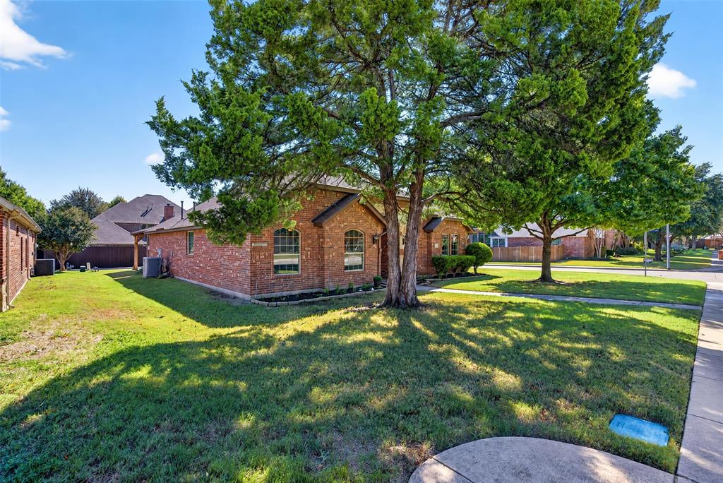 1514 Natalie Lane