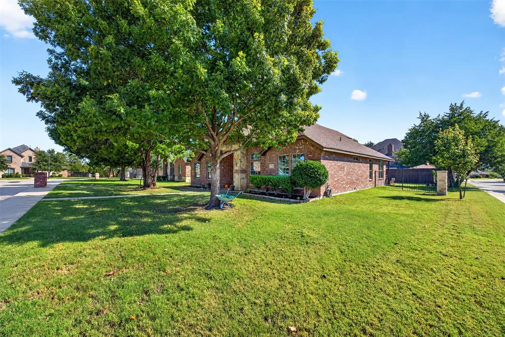1514 Natalie Lane