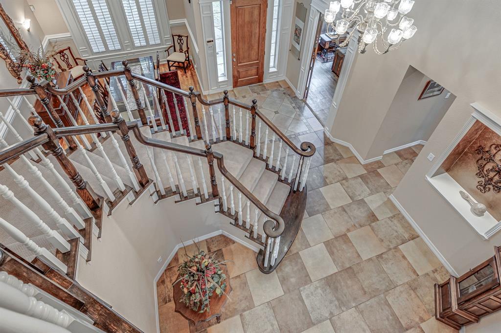 100 Oak Forest Lane