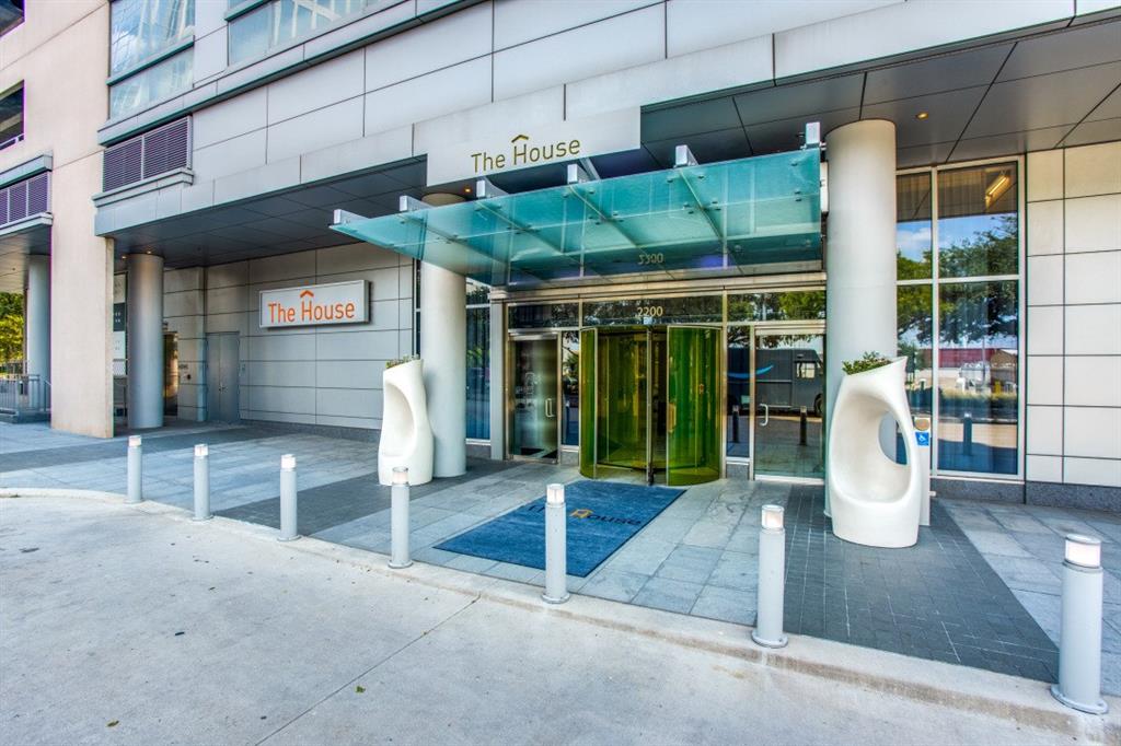 House - Residential Lease