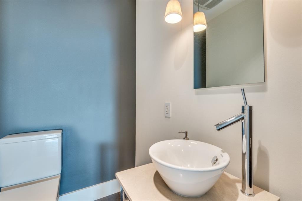 House - Residential Lease