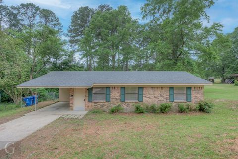 513 Torbet Drive B Homer LA 71040