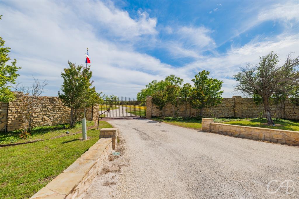 317 Bell Plains Road