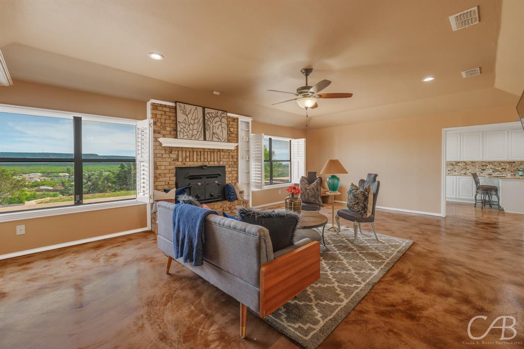 317 Bell Plains Road