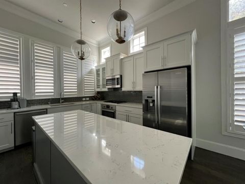 4090 Runyon Road Addison TX 75001