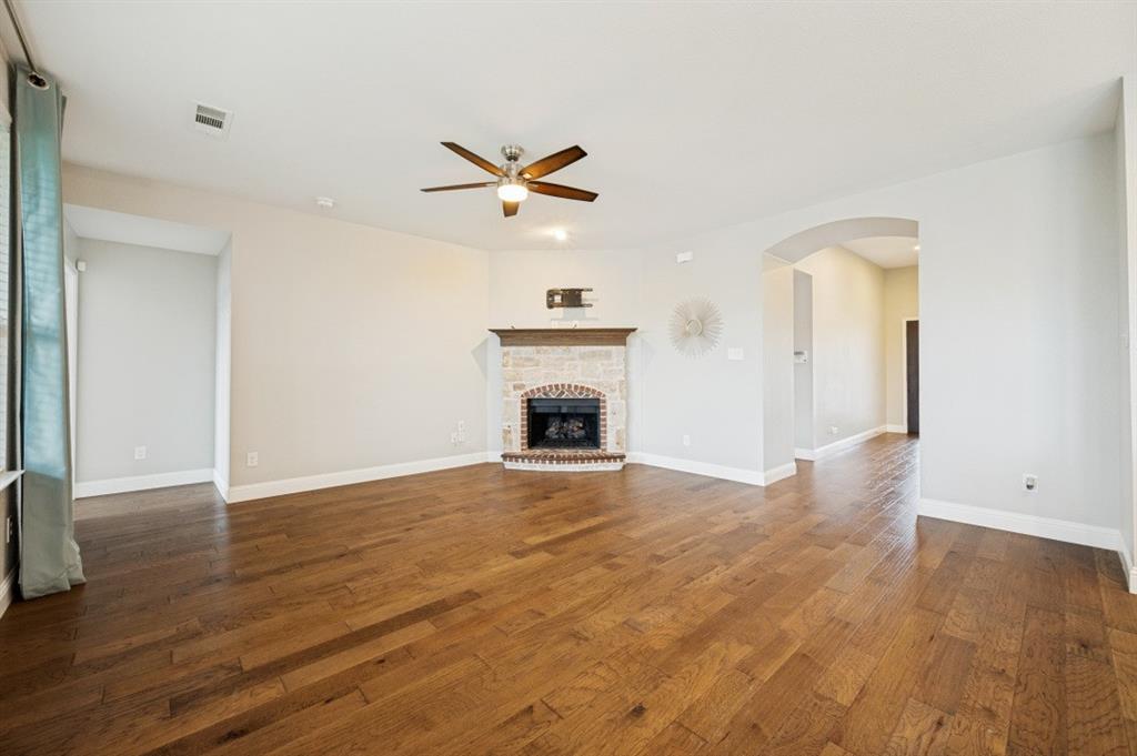1217 Roadrunner Drive