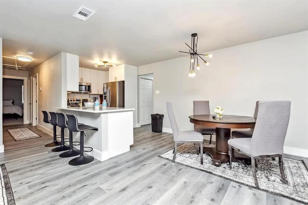 527 Avenue I
