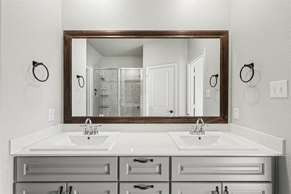 Homestead At Ownsby Farms Ph 1, The - Residential