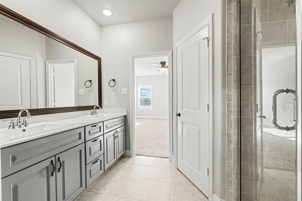 Homestead At Ownsby Farms Ph 1, The - Residential