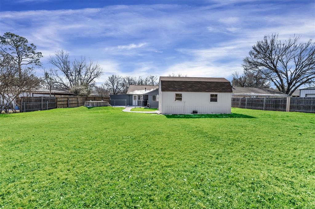 Meadow Heights - Residential