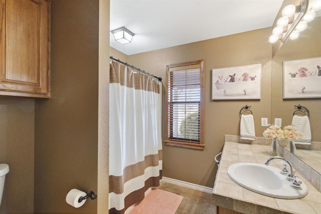 J H Hightower Surv A 1109 - Residential