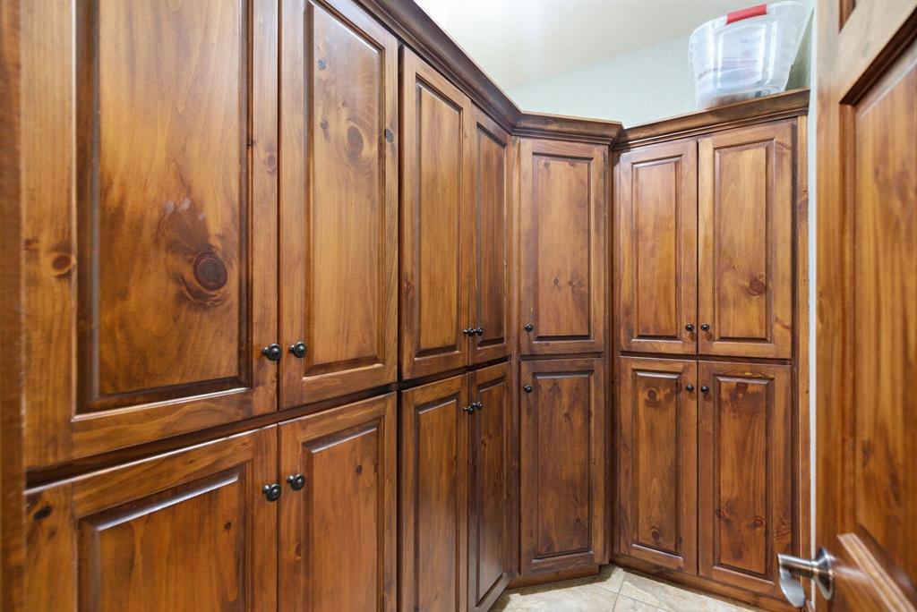 J H Hightower Surv A 1109 - Residential